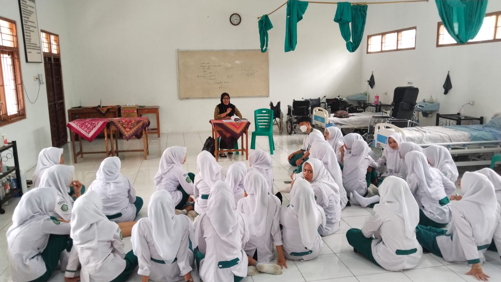 Diskusi Kelompok